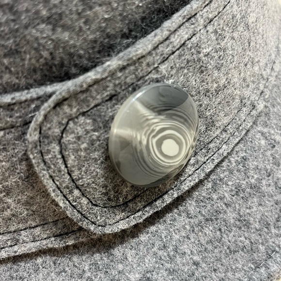 Unbranded 100% Wool Gray Women's Cloche Hat - Picture 4 of 4